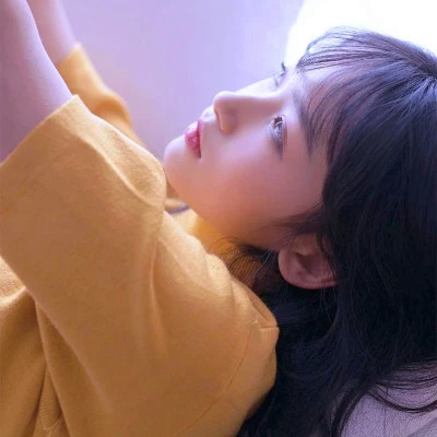 高质量好看的女生真人头像