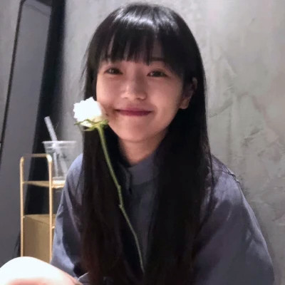 值得收藏的好看女生头像