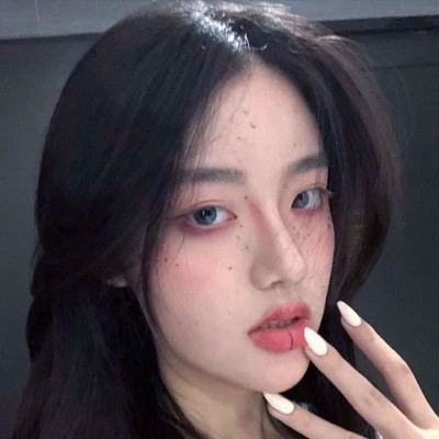 值得收藏的好看女生头像