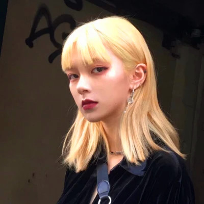 值得收藏的好看女生头像