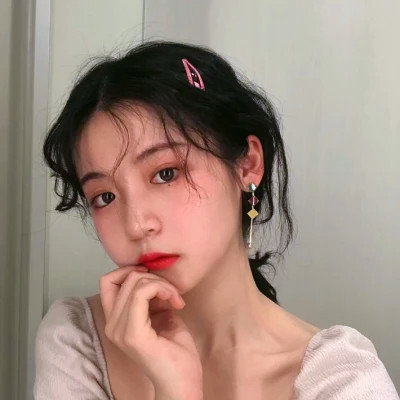 值得收藏的好看女生头像