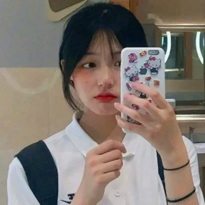 值得收藏的好看女生头像