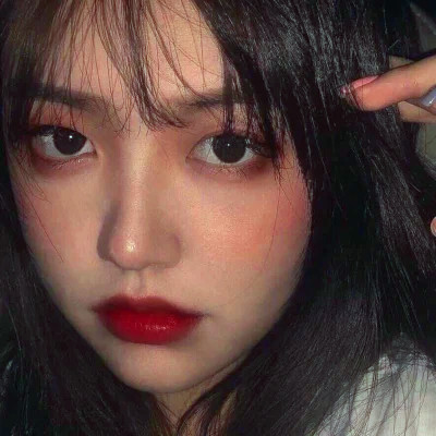 好看又酷的女生头像