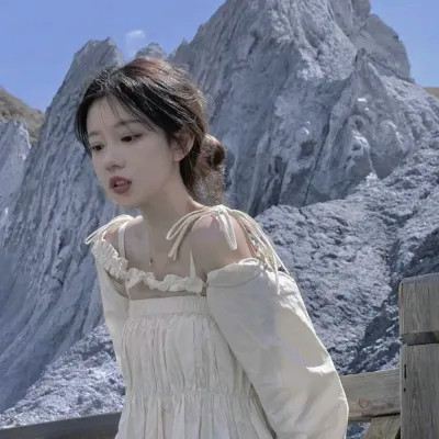 2025新版头像女真人好看高清图片
