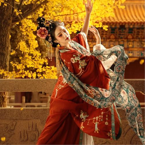 头像图片2025最火爆古风女生流行