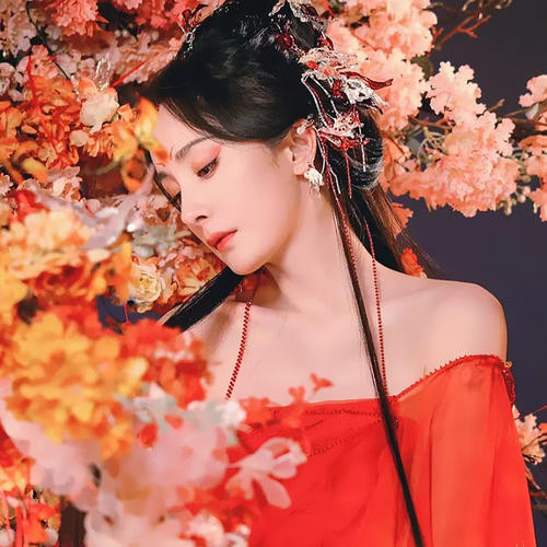 头像图片2025最火爆古风女生流行