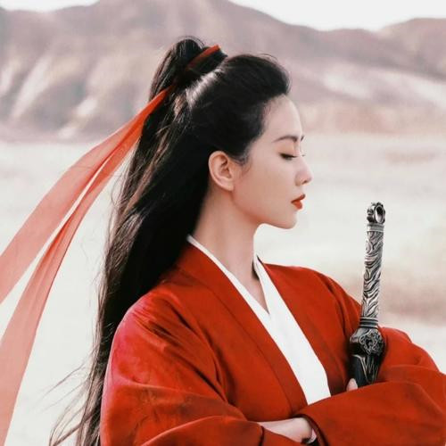 头像图片2025最火爆古风女生流行