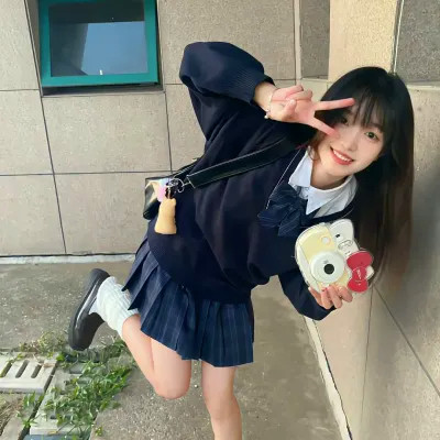 2025最新高清真人女生头像