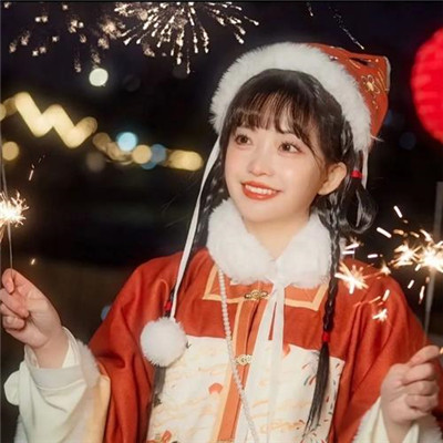 过年头像女生喜庆2025真人