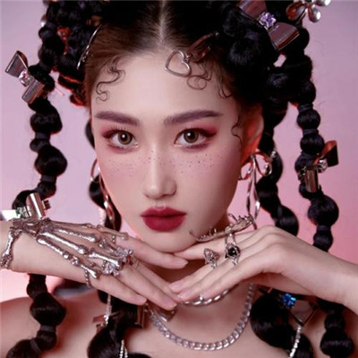 2025抖音新款好看的头像