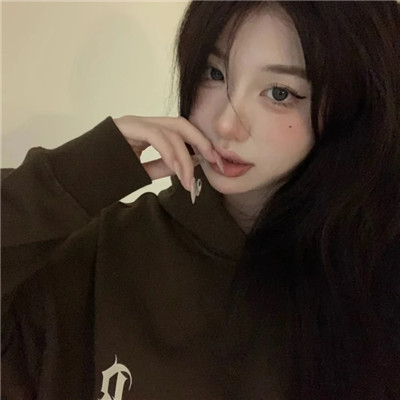 真人美女头像高级质感