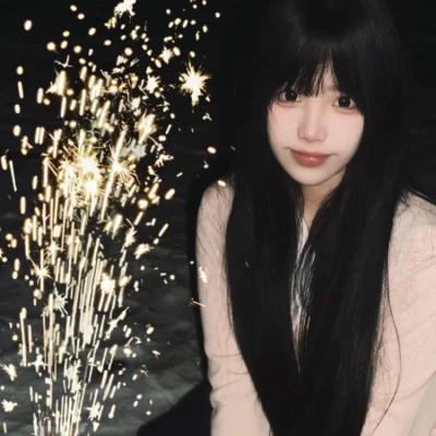 真人美女头像高级质感
