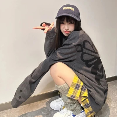 真人美女头像高级质感