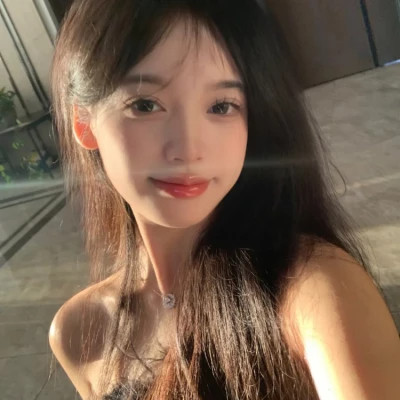 真人美女头像高级质感