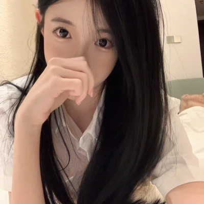 真人美女头像高级质感