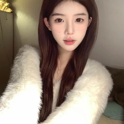 真人美女头像高级质感