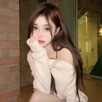 真人美女头像高级质感