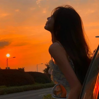 超美氛围感女生头像