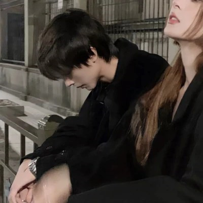 头像图片2025情侣最火爆最好看