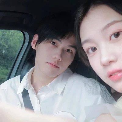 头像图片2025情侣最火爆最好看