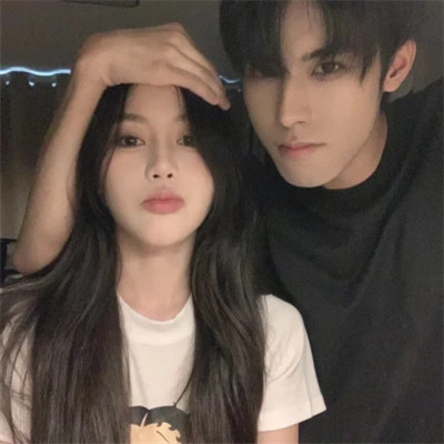 头像图片2025情侣最火爆最好看