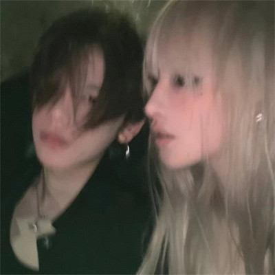 头像图片2025情侣最火爆最好看