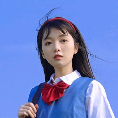 青春校园风清纯女生头像图片