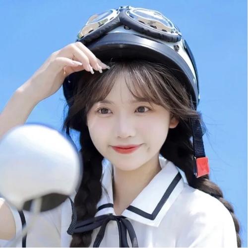 校园可爱女生头像