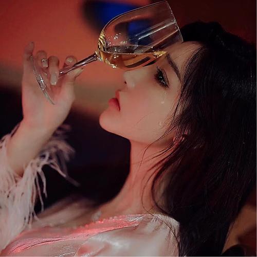 崩溃图片头像高清
