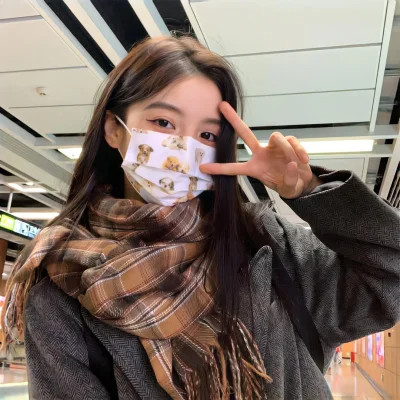 2025新款真人女生专用头像图片