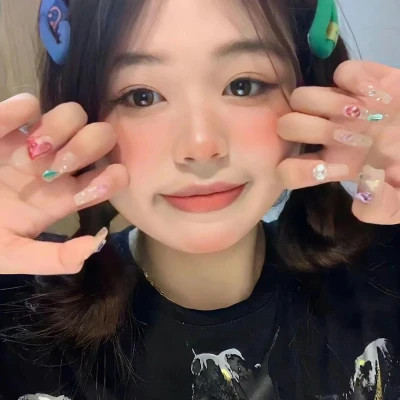 2025新款真人女生专用头像图片