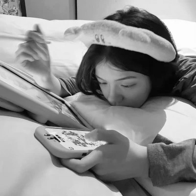 微信黑白头像专用女真人