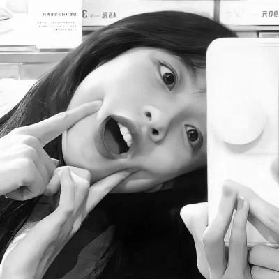 微信黑白头像专用女真人