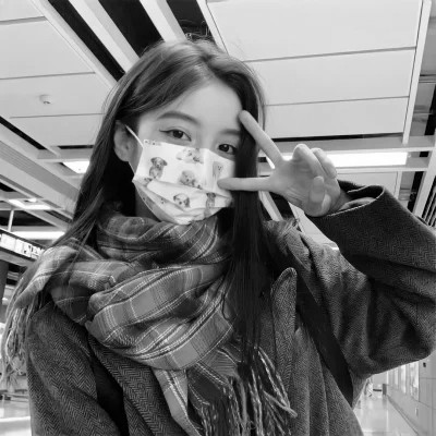 微信黑白头像专用女真人