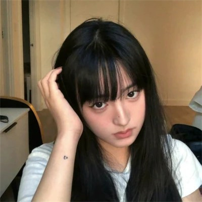 2025女生微信头像真人漂亮个性图片