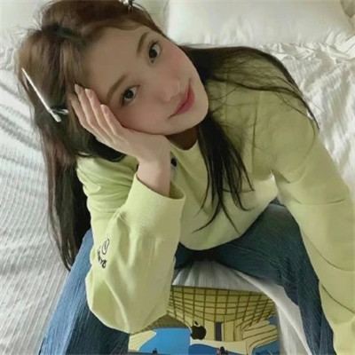 兔年头像2025女生真人