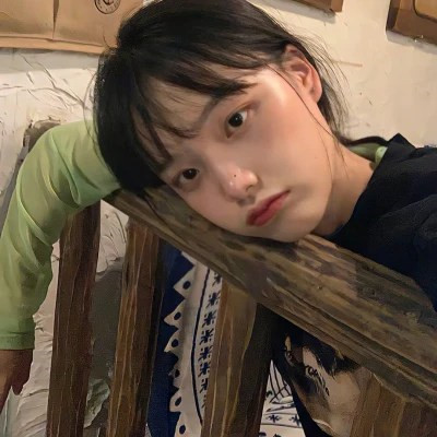 兔年头像2025女生真人