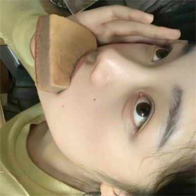 兔年头像2025女生真人