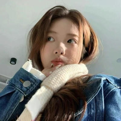 兔年头像2025女生真人