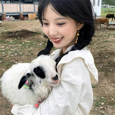 兔年头像2025女生真人