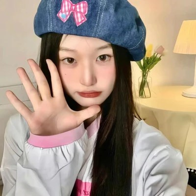 兔年头像2025女生真人