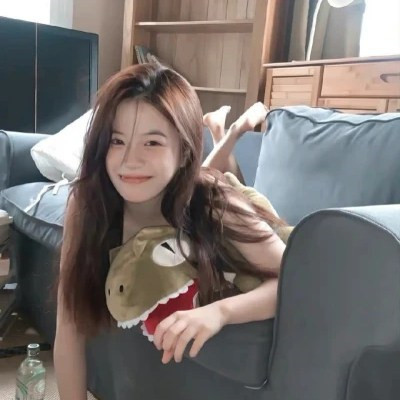 兔年头像2025女生真人