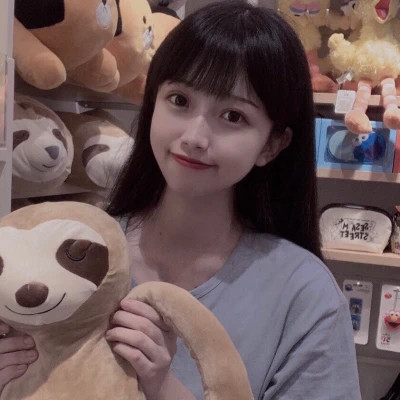 2025年最新款微信情侣头像真人