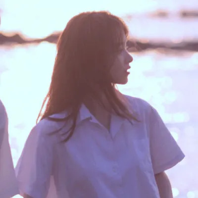 2025年最新款微信情侣头像真人