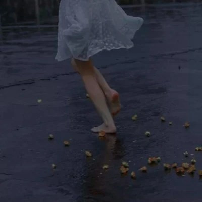 高级小众微信女生头像意境图片