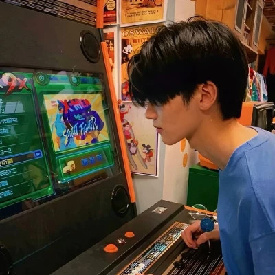 2025一男一女单人分开情头