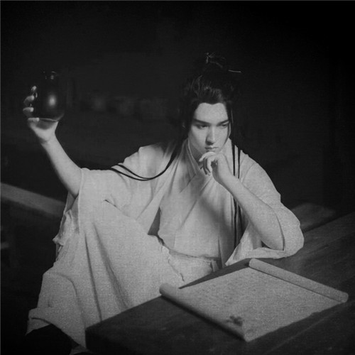 黑白古风男生头像真人
