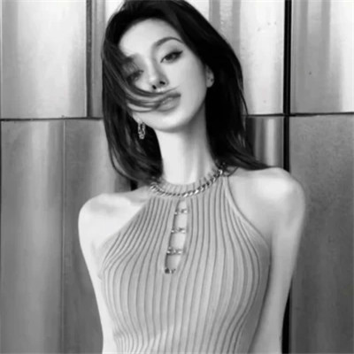 2025女生高级新款好看的头像图片