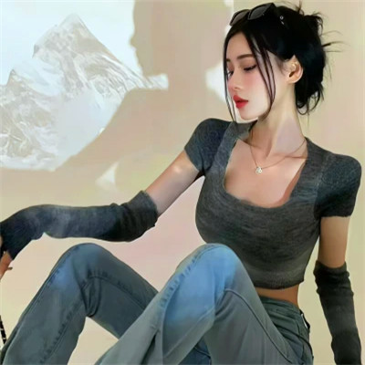 2025女生高级新款好看的头像图片