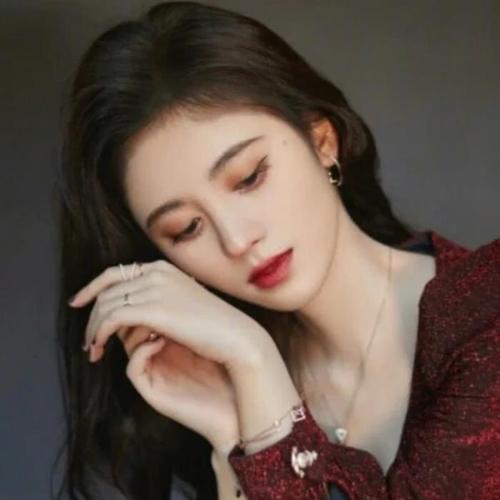 女生第一眼就吸引人的头像